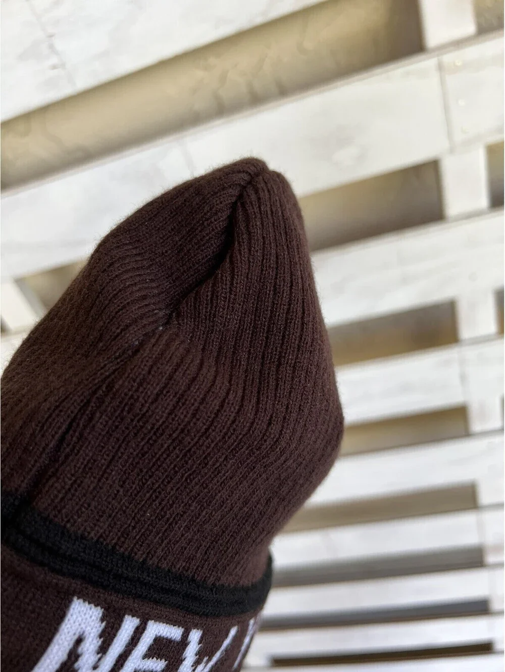 New York Basic Ribbed Beanie Brown Winter Hat Cap NEW.
